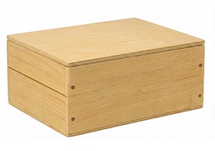 In Original-Holzkiste erhältlich In Original-Holzkiste erhältlich