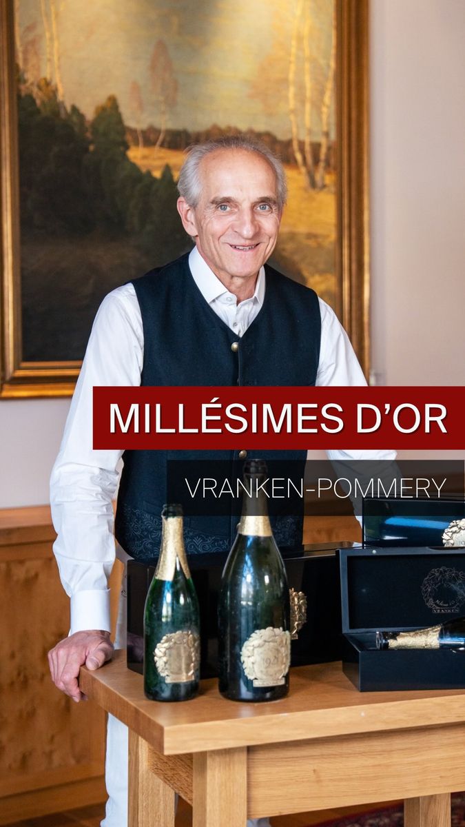 Millésimes d’Or Collection🥂
Heute gehören Vranken und Pommery unter dem Dach von Vranken-Pommery Monopole zusammen. Und dort befindet sich mit der Millésimes d’Or Collection.
Eine außergewöhnliche Sammlung historischer Champagner.
Im Ersten und Zweiten Weltkrieg mussten die Franzosen ihre wertvollen Bestände vor den Deutschen verstecken. Tief in den Kellern der Champagne wurden Bestände geschützt, Mauern aufgezogen und Flaschen über Jahrzehnte unter idealen Bedingungen gelagert: kühl, dunkel, feucht und erschütterungsfrei.
Drei außergewöhnliche Pommery-Jahrgänge aus dieser Collection, durften wir bei Unger Weine gemeinsam verkosten durften.
Wir hatten das große Glück, Zugriff auf einige dieser absoluten Raritäten zu bekommen:
🥂 Pommery 1921 Magnum
🥂 Pommery 1937
🥂 Pommery 1977
Ein Flight, bei dem alle im Dining-Room sprachlos waren.
Die Champagner zeigten sich erstaunlich hell in der Farbe, mit gesunder Perlage und im Originalzustand, nicht recorked.
Gerade bei alten Champagnern zeigt sich einmal mehr, wie wichtig die Provenienz ist.
Und wenn alles passt, dann passt‘s
Once in a lifetime. 🥂
#Champagne #Pommery #VintageChampagne #FineWine #RareWine